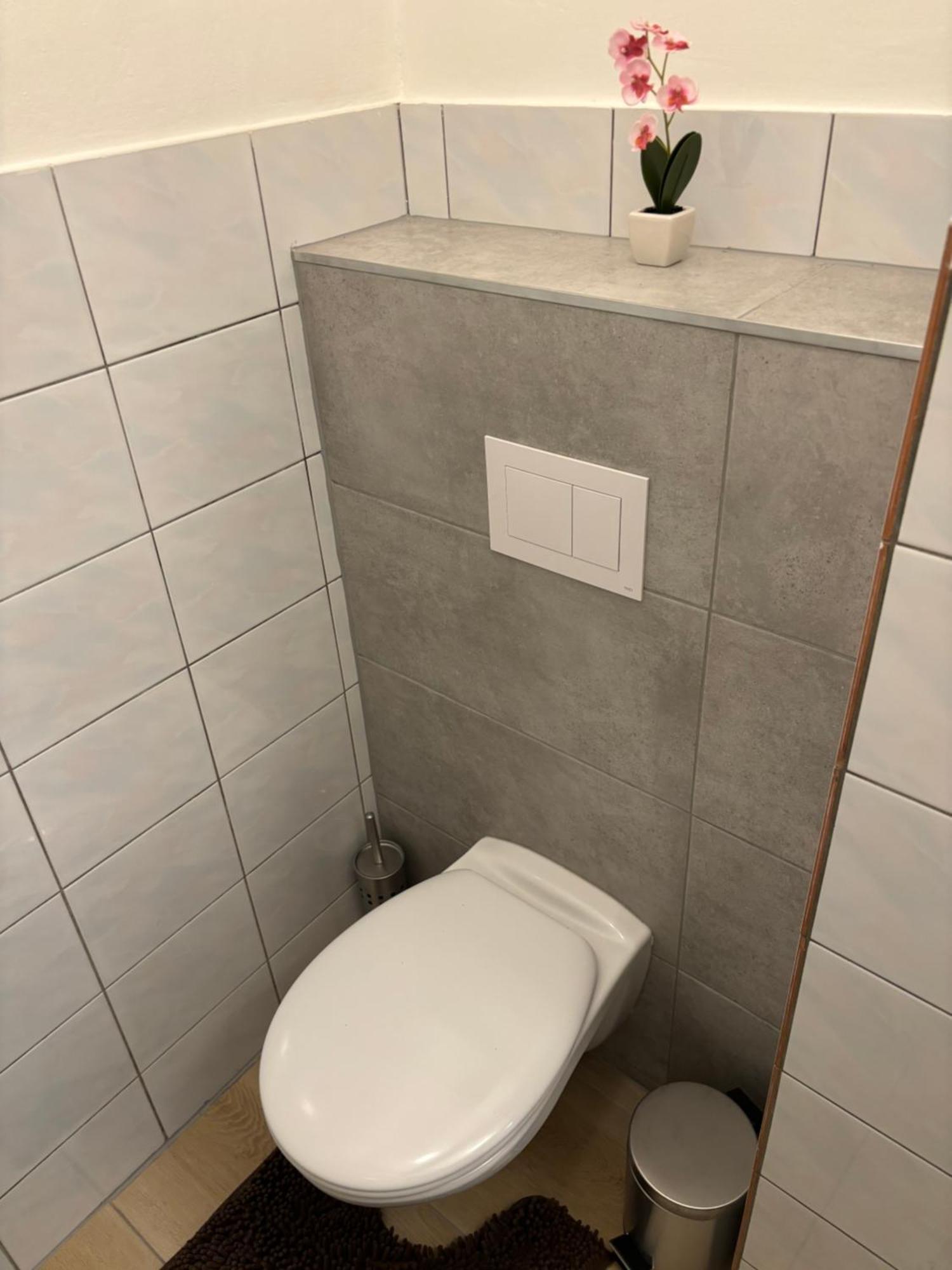 Anda City Rooms Виена Екстериор снимка